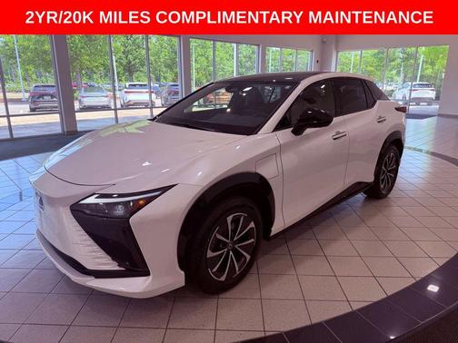 Eminent White Pearl 2024 Lexus RZ 450e Premium