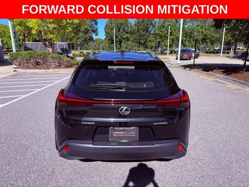Caviar 2025 Lexus UX 300h Base