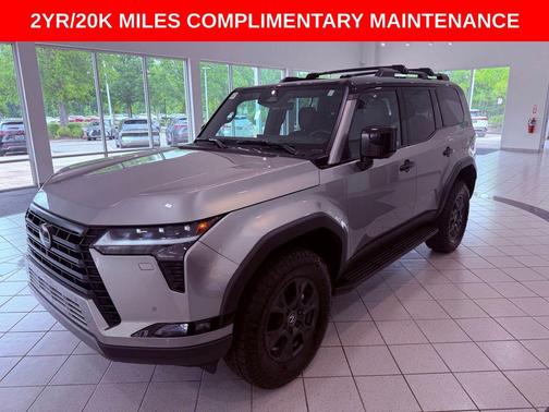 Atomic Silver/Black 2024 Lexus GX 550 Overtrail+