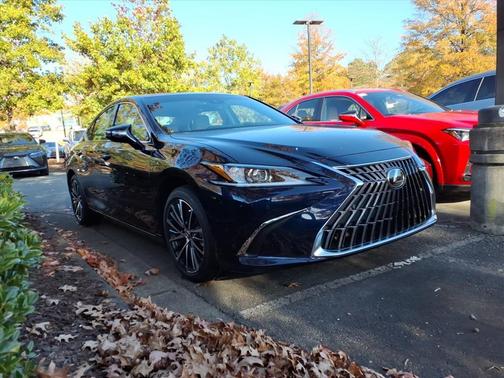 2025 Lexus ES 350 Base