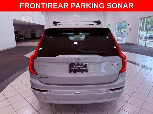 Silver Dawn Metallic 2023 Volvo XC90 B6 Ultimate 6-Seater