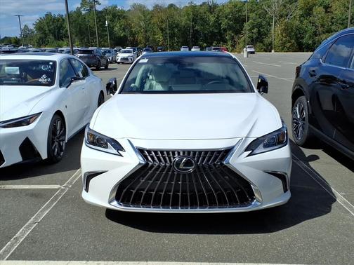 2025 Lexus ES 350 Base
