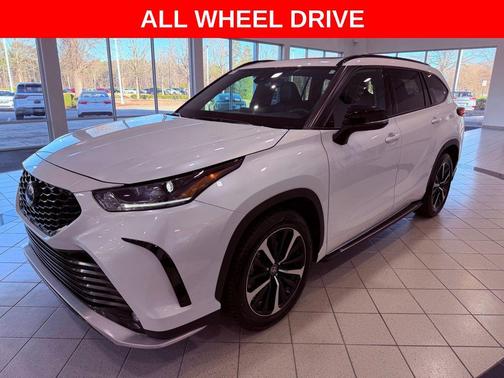 2022 Toyota Highlander XSE