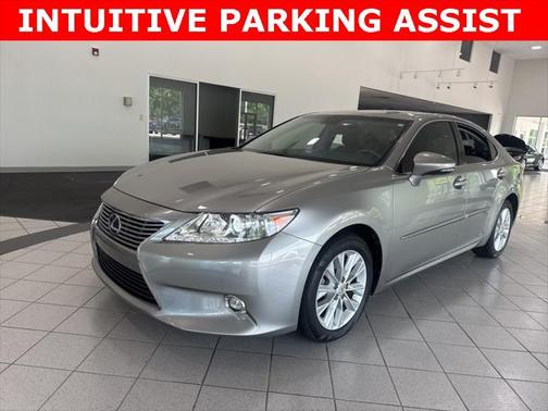 2015 Lexus ES 300h Base