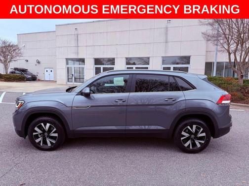 2022 Volkswagen Atlas Cross Sport 2.0T SE