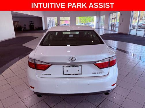 Starfire Pearl 2014 Lexus ES 350 Base