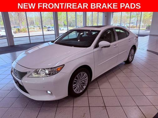 Starfire Pearl 2014 Lexus ES 350 Base