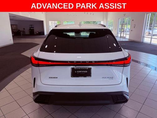 Ultra White 2023 Lexus RX 350 F SPORT Handling