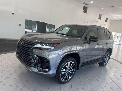2023 Lexus LX 600 Luxury