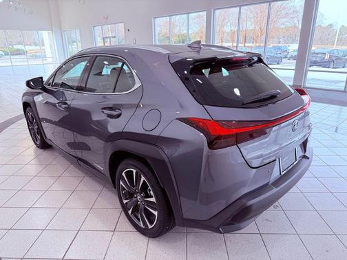 2021 Lexus UX 250h Base