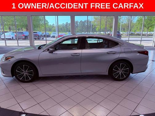 Iridium 2024 Lexus ES 350 Premium