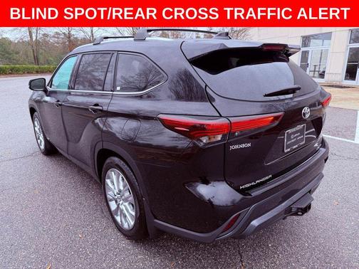 2025 Toyota Highlander Hybrid Limited