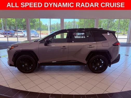 Meteor Shower w/Black Roof 2026 Toyota RAV4 SE