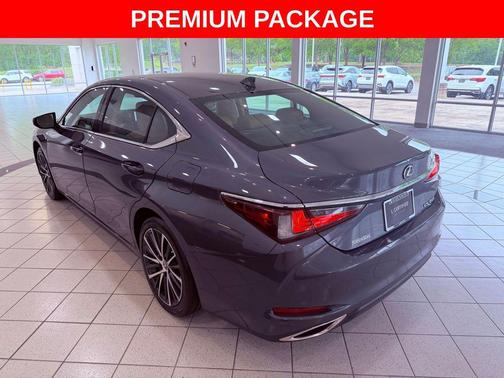 Cloudburst Gray 2024 Lexus ES 350 Premium