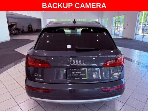 Manhattan Gray Metallic 2019 Audi Q5 2.0T Premium