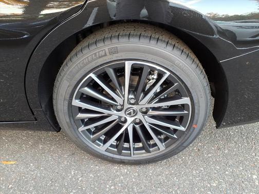 2025 Lexus ES 350 Base