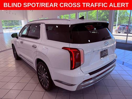 Hyper White 2023 Hyundai PALISADE Calligraphy