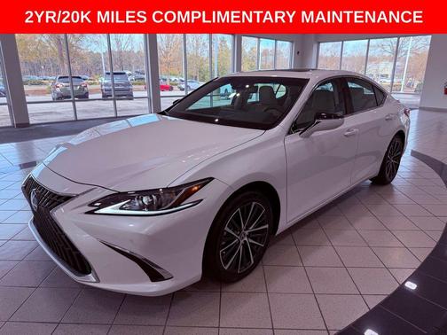 2025 Lexus ES 300h Base