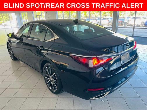 2024 Lexus ES 350 Premium