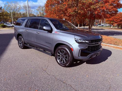 2021 Chevrolet Suburban 4WD Z71