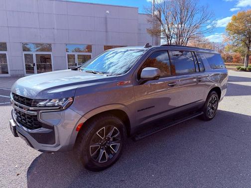 2021 Chevrolet Suburban 4WD Z71