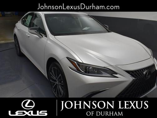 2025 Lexus ES 300h Base