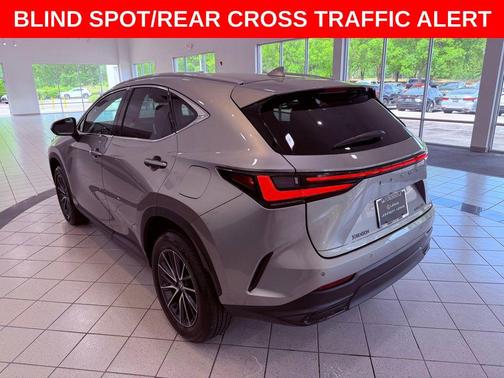 Atomic Silver 2024 Lexus NX 250 Premium