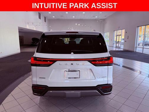 2023 Lexus LX 600 Luxury