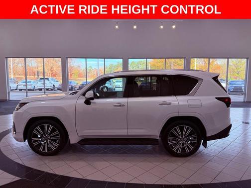 2023 Lexus LX 600 Luxury