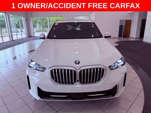 Alpine White 2025 BMW X5 PHEV xDrive50e
