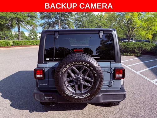 Anvil Clearcoat 2025 Jeep Wrangler Sport S