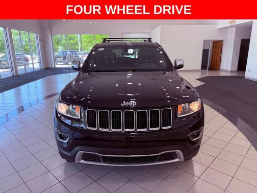 Brilliant Black Crystal Pearlcoat 2015 Jeep Grand Cherokee Limited
