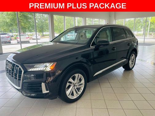 2023 Audi Q7 55 Premium Plus