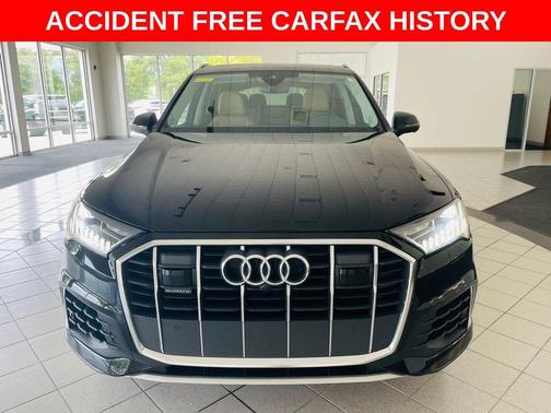 2023 Audi Q7 55 Premium Plus