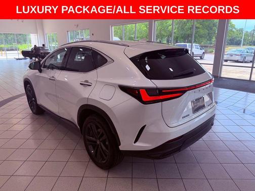 Eminent White Pearl 2025 Lexus NX 450h+ Luxury