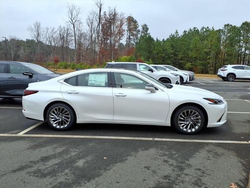 2025 Lexus ES 350 Ultra Luxury