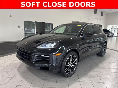 2024 Porsche Cayenne PREMIUM+/PANO-ROOF/360-CAM/21'' WHEELS/SOFT CLOSE D