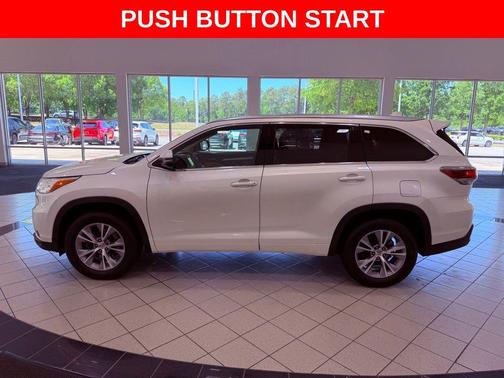 Blizzard Pearl 2015 Toyota Highlander XLE