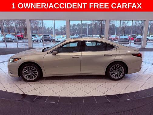 2024 Lexus ES 300h Ultra Luxury