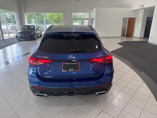 2023 Mercedes-Benz GLC 300 4MATIC