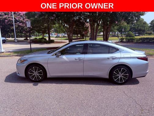 Iridium 2023 Lexus ES 350 Premium