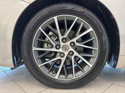 2016 Lexus ES 350 Base