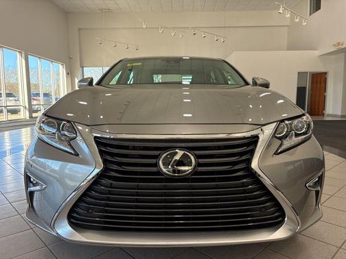 2016 Lexus ES 350 Base