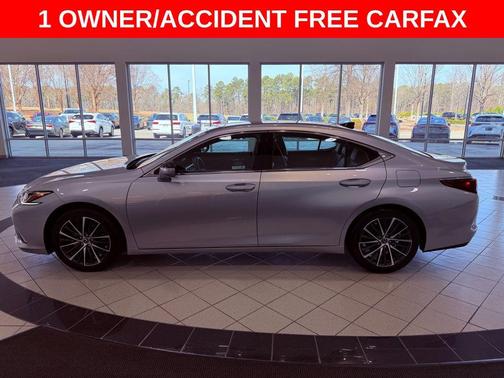 2025 Lexus ES 350 Base