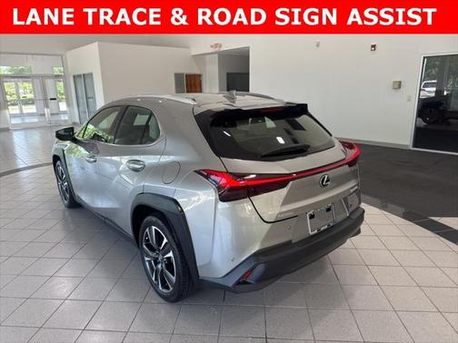 2020 Lexus UX 200 Base