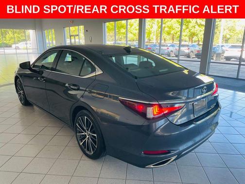 2025 Lexus ES 350 Premium