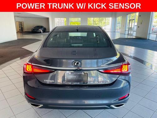 2025 Lexus ES 350 Premium