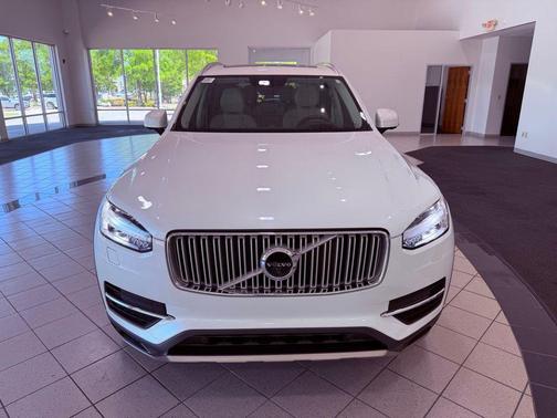 2017 Volvo XC90 T6 Inscription