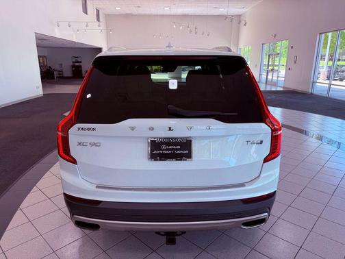 2017 Volvo XC90 T6 Inscription