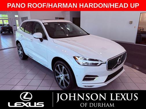 Crystal White Metallic 2021 Volvo XC60 T5 Inscription